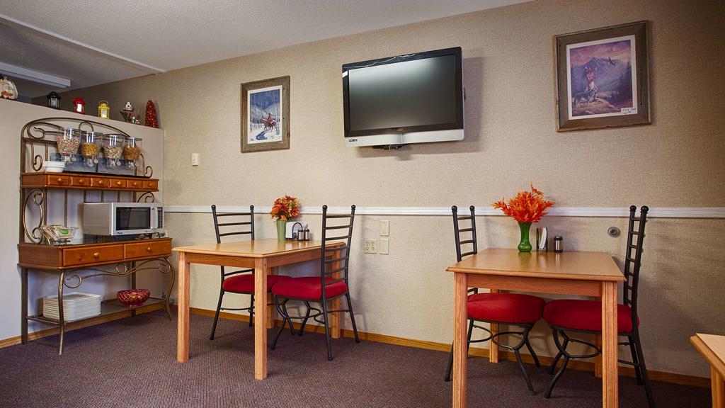 U-Bar Motel Canistota Eksteriør bilde